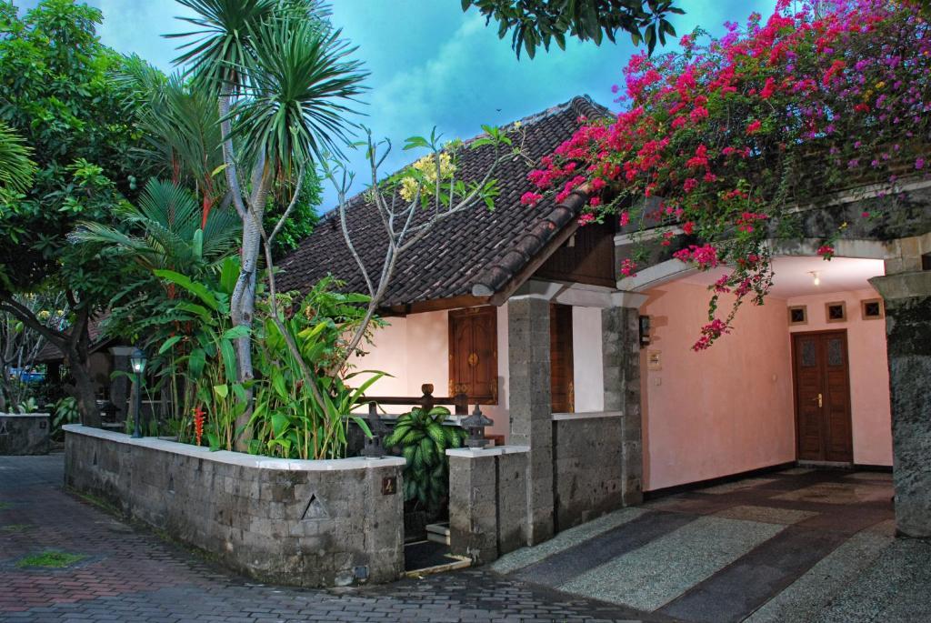 Taman Ayu 212 Otel Denpasar Dış mekan fotoğraf