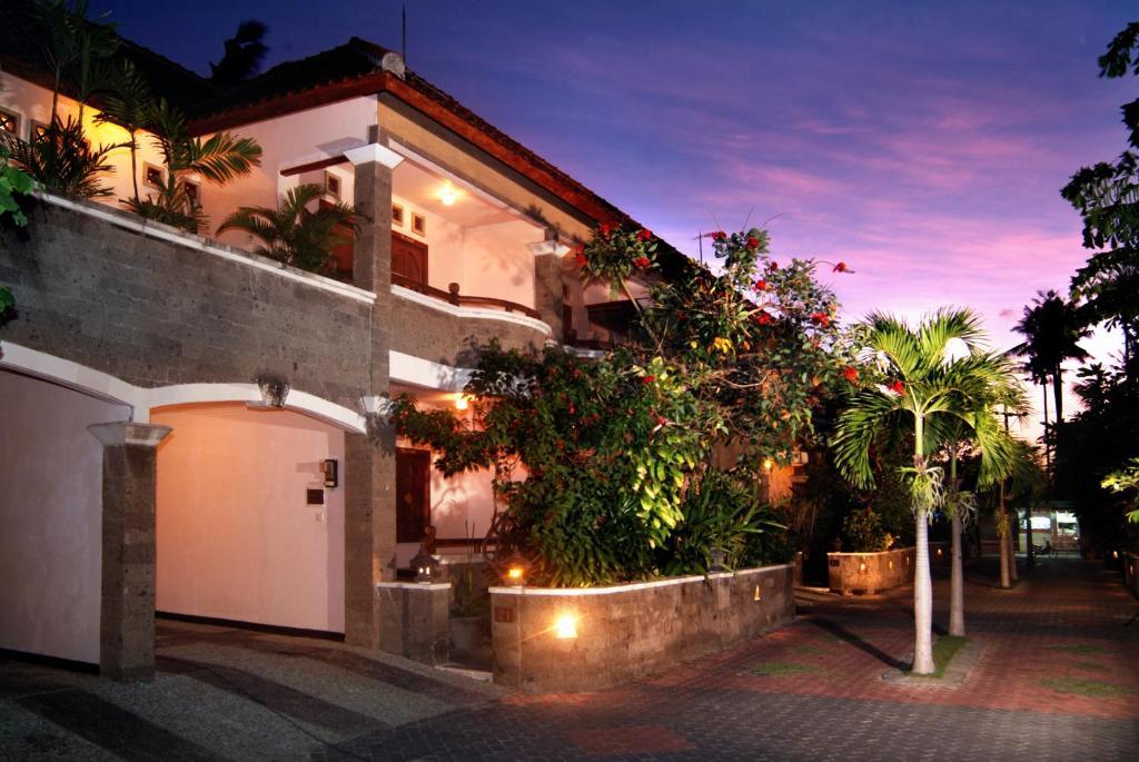 Taman Ayu 212 Otel Denpasar Dış mekan fotoğraf