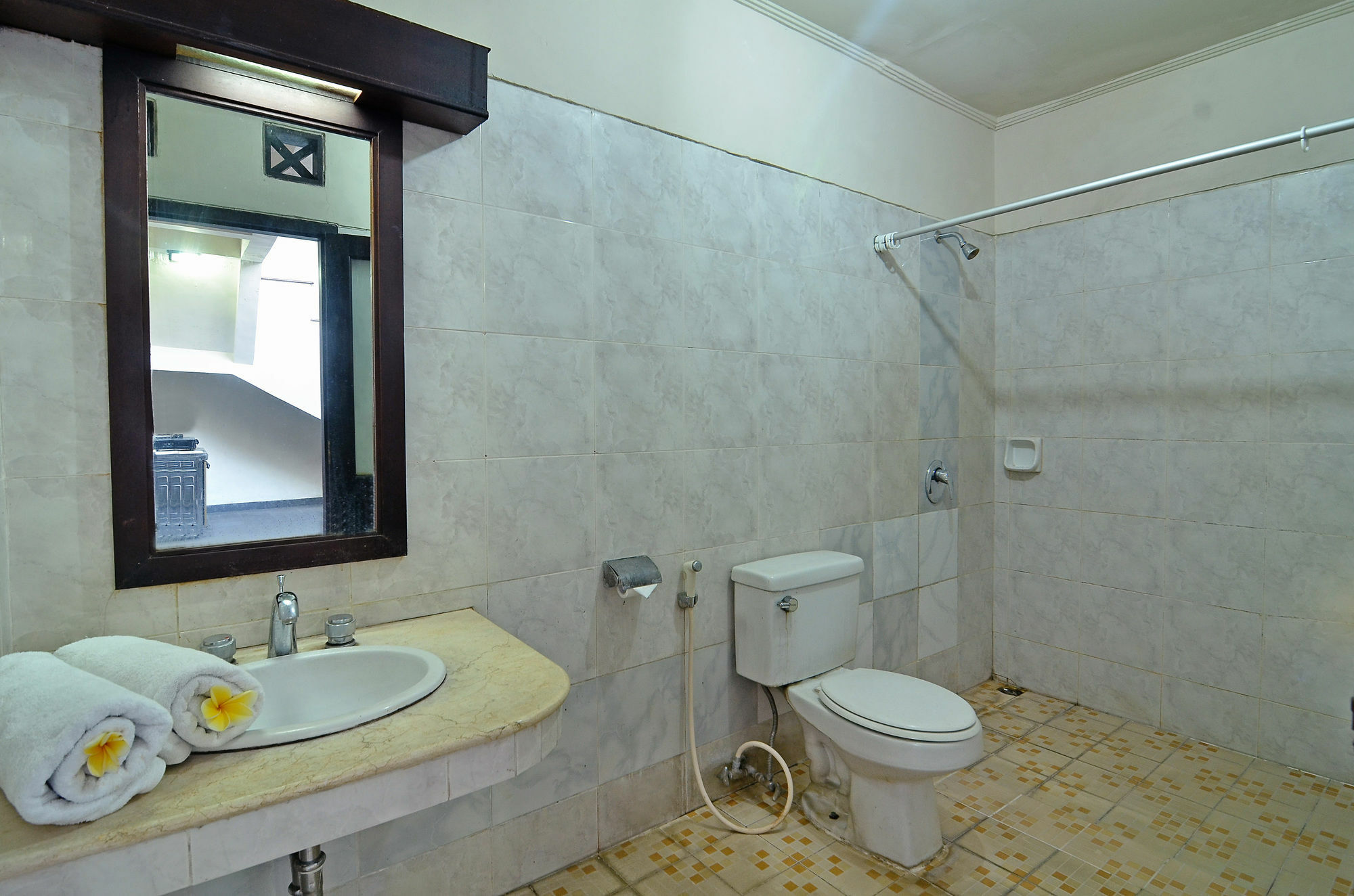 Taman Ayu 212 Otel Denpasar Dış mekan fotoğraf